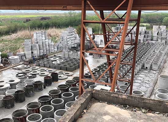 乐鱼体育开户：晶博光电获得玻璃盖板覆膜裁切生产线专利完成既能满意后端客户的实在需求又能满意厂内工艺和产能需求